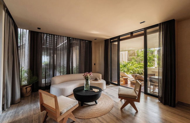 BESPOKE, member of Small Luxury Hotels - Photo 50