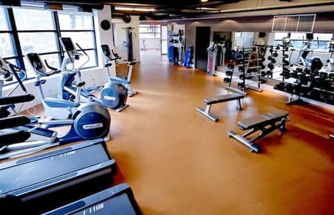 SPACIOUS 2-Br 2-Ba | Ski In/Out | Pool & Hot Tubs | in Heart of PANORAMA RESORT - Photo 19