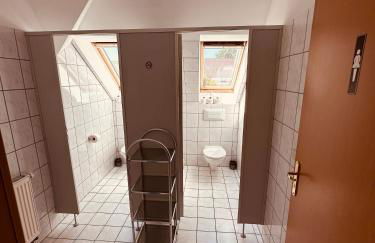 Pension auf dem Pferdehof Gut Greppin - mit WLAN, Sitzecke, Garten & kostenlosem Parken - Foto 12