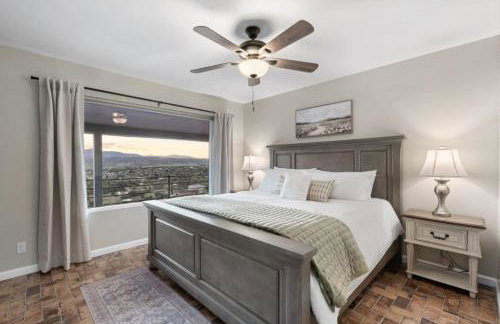 Dewey Mountain Getaway 3BR Home with Hot Tub, Gym and Sauna - Foto 24