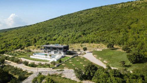 Luxury Exclusive Villa Panoramica near Labin - Rabac only 2 km from the beach with sea view and wellness - Photo 5