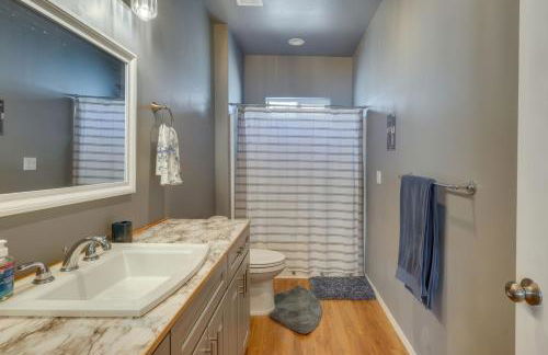 3BR 2BA Kingman Home w Patio Fire Pit - Photo 18