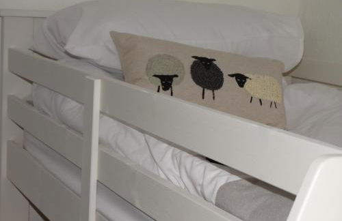 Staddlestones Cottage - Photo 18