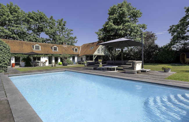 Rustic Retreat w/ Pool - Photo 21