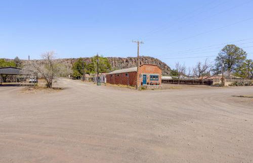 Southwest Escape in Fort Davis Walk to Dining! - Foto 23