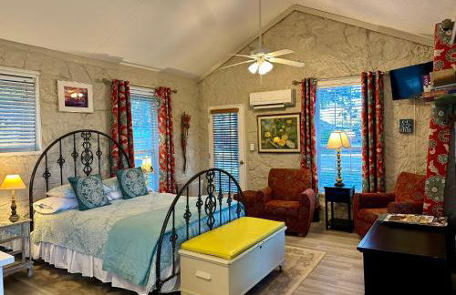 Hilltop Cottage, Historic Silver Spur Dance Hall - Foto 2