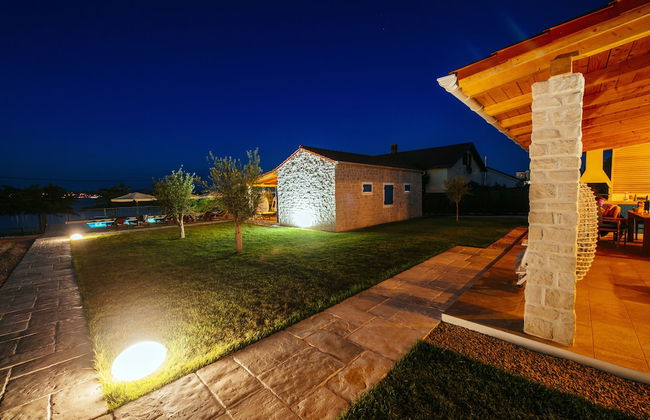 Dalmatian Pearls - Photo 28