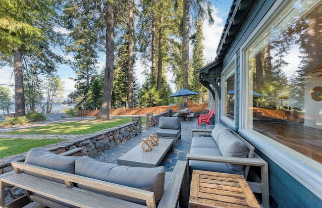 West Shore Lake House by Avantstay Ski Cabin w/ Backyard Sledding Hill! - Photo 3