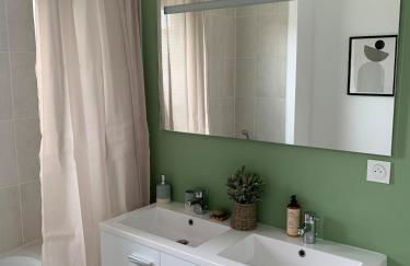 Villa moderne 120m2 avec bain nordique - Photo 8