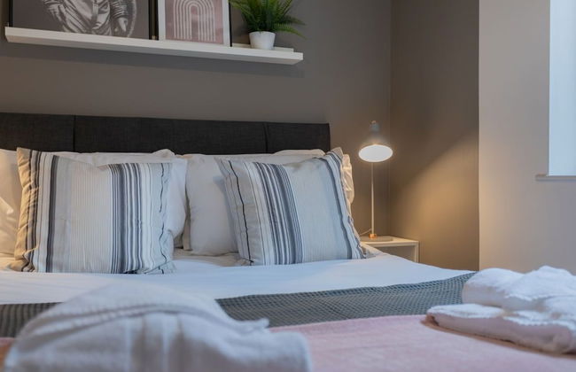 Central Belfast Apartments: 7 Camden Street - Photo 8