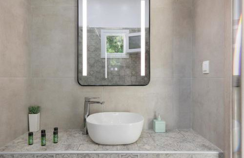 The Lake Apartments - Foto 40