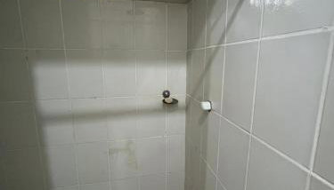 Estação 48 - Photo 5, Shower