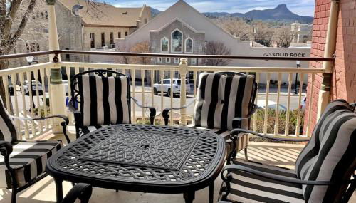 The 1900 House 1 Block From DT - Foto 4