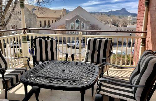 The 1900 House 1 Block From DT - Foto 4