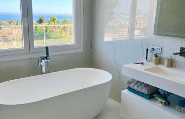 Marbella Villa Sea View 10 Bedrooms - Photo 23