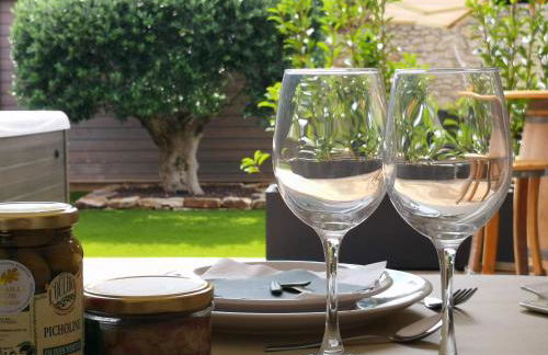 Suite l'inattendu avec Spa privatif et espace bien-être. - Foto 11