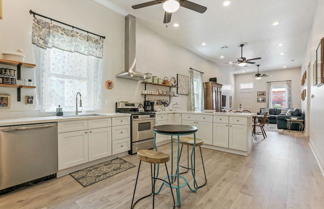 Renovated Historic 4BR House Near Magazine St & Uptown - Foto 4