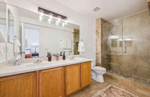 3BR Modern Retreat, Close to DIA & Downtown Denver - Foto 2
