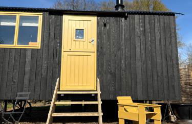 'Russet' Hut on fruit farm - Foto 6