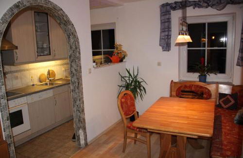 Ferienwohnung mit 4 Schlafzimmer für 2 bis 9 Gäste----Apartment with 4 bedrooms for 2 to 9 guests - Foto 7