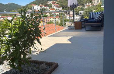 Apartment Mirella 1 "Your sunny sea-view escape with two terraces in the heart of Rabac" - Photo 7