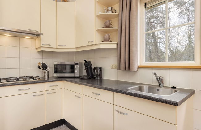 Cozy Bungalow With a Nice Sauna, 3 km. From Putten - Photo 4