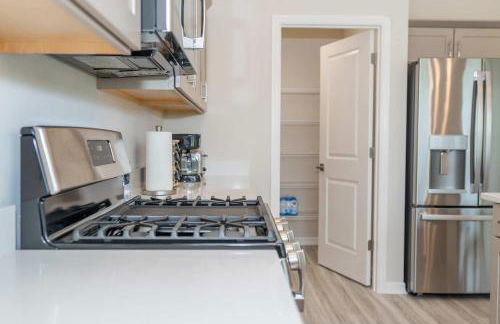 The Villages Retreat- Free Coffee Brand New - Foto 12