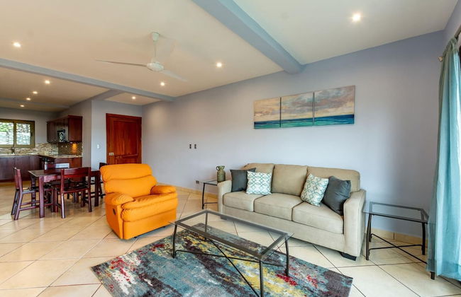 2-Bedroom Condo with Ocean View and Pool - Photo 10