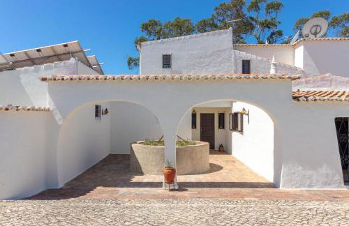 4 Bed Villa, Pool & Tennis Court in Carvoeiro - Foto 29