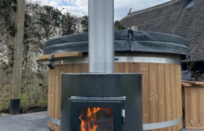 Grandeur Farmhouse in Dwingeloo at a National Park - Photo 40