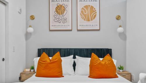 OTR King Bed Free On Site Parking Gym Pool Club Room - Foto 1