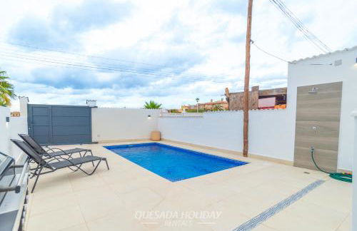 Semi-Detached Villa Costa Balear Private Pool & Views - Photo 19