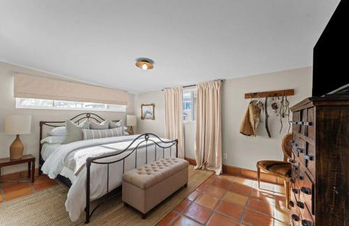 Wickenburg Ranch House Retreat and Horse Friendly - Photo 22