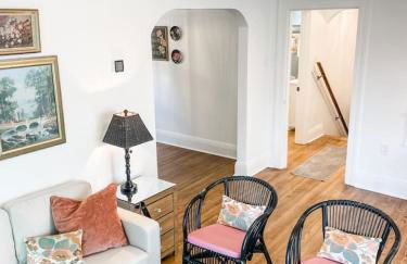 Adorable 1BR Apt. w KING bed 1 m. to square - Foto 19