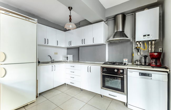 Flat With Backyard 6 min to Bostanci Show Center - Foto 5