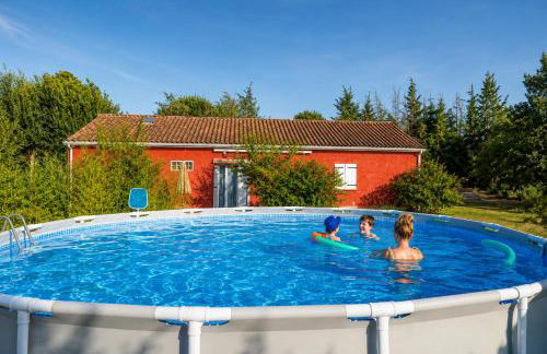 Maison Datcha avec jardin et piscine privée - Foto 6