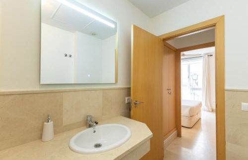 Tentudia Charming Apartments with Private Roof-Top or Patio in San Bernardo By OCityzen - Foto 42