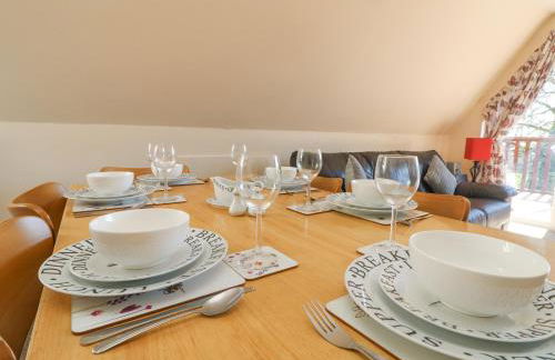 Honeycombe Lodge - Photo 8