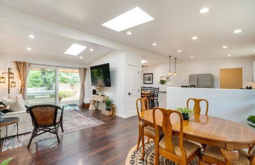 Modern Meadow Vista Vacation Home with Spacious Deck - Photo 3