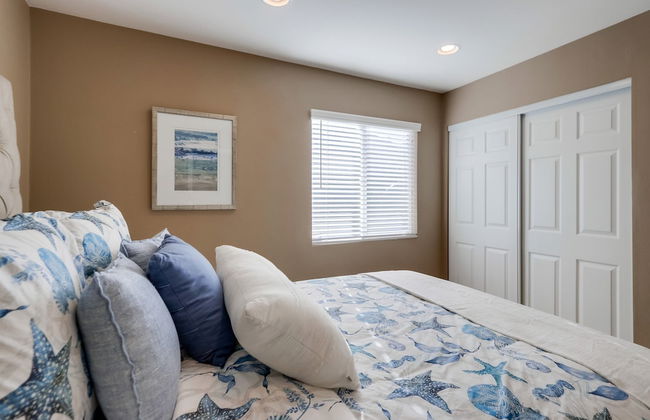 Beautiful Backyard Oasis 5 bedroom 3 Bathroom Home - Foto 13