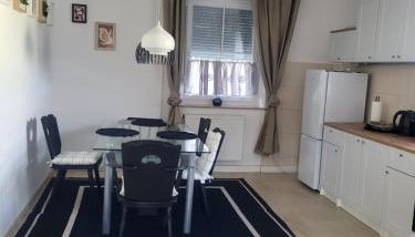 80qm mit Balkon 3 getrennte Räume - Foto 4