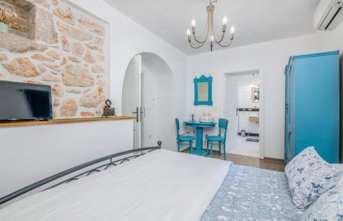 Stunning Home In Svet Vid Dobrinjski - Photo 31