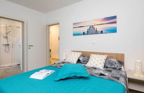 Charmante Villa mit privatem Pool, Klima, Sonnenliegen, Terrasse und Grill - Foto 34