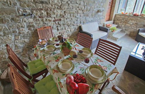 Farmhouse in Apecchio with Pool and Terrace - Foto 26