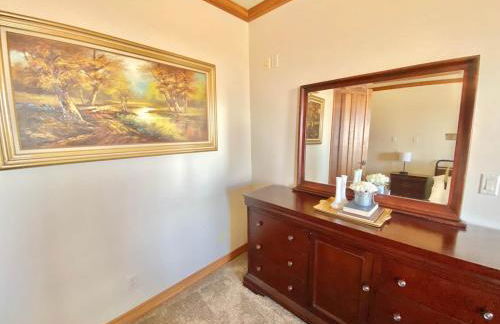 Luxury home w a View- biking and hiking near - Foto 43