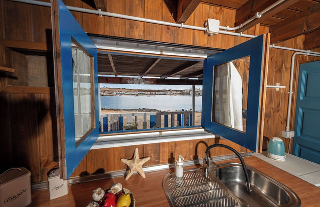 Wooden Cabin Next to the Beach - Foto 14