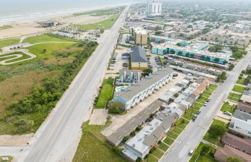 Island Pride Coastal Condo - Foto 32