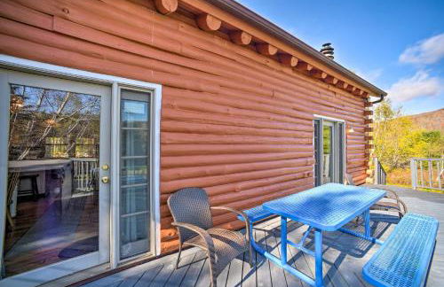 Pet-Friendly New York Cabin with Hot Tub and Game Room - Foto 32