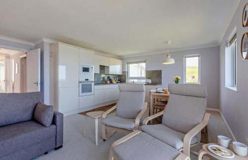 2 Bed in Putsborough oc-f27451 - Photo 2