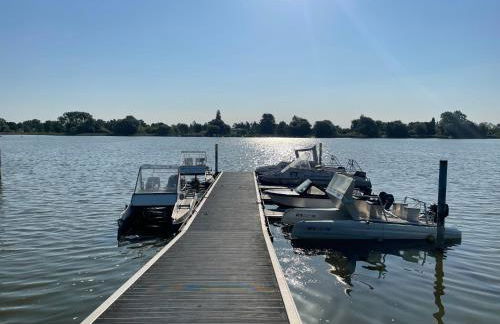 Wohnen in Loriots Wasserstadt mit Kamin und MagentaTV - Foto 18